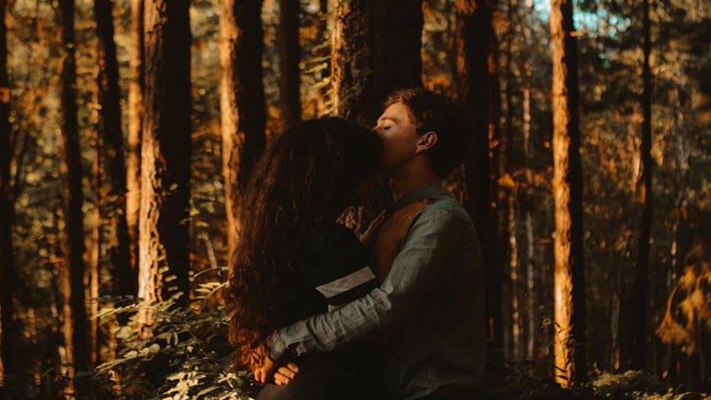 La hug therapy o terapia dell’abbraccio